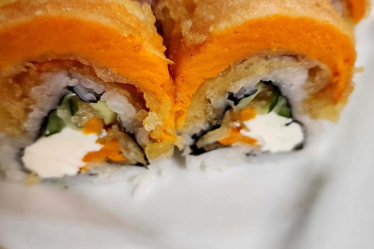 Yam and Cream Cheese Roll (8 pcs)