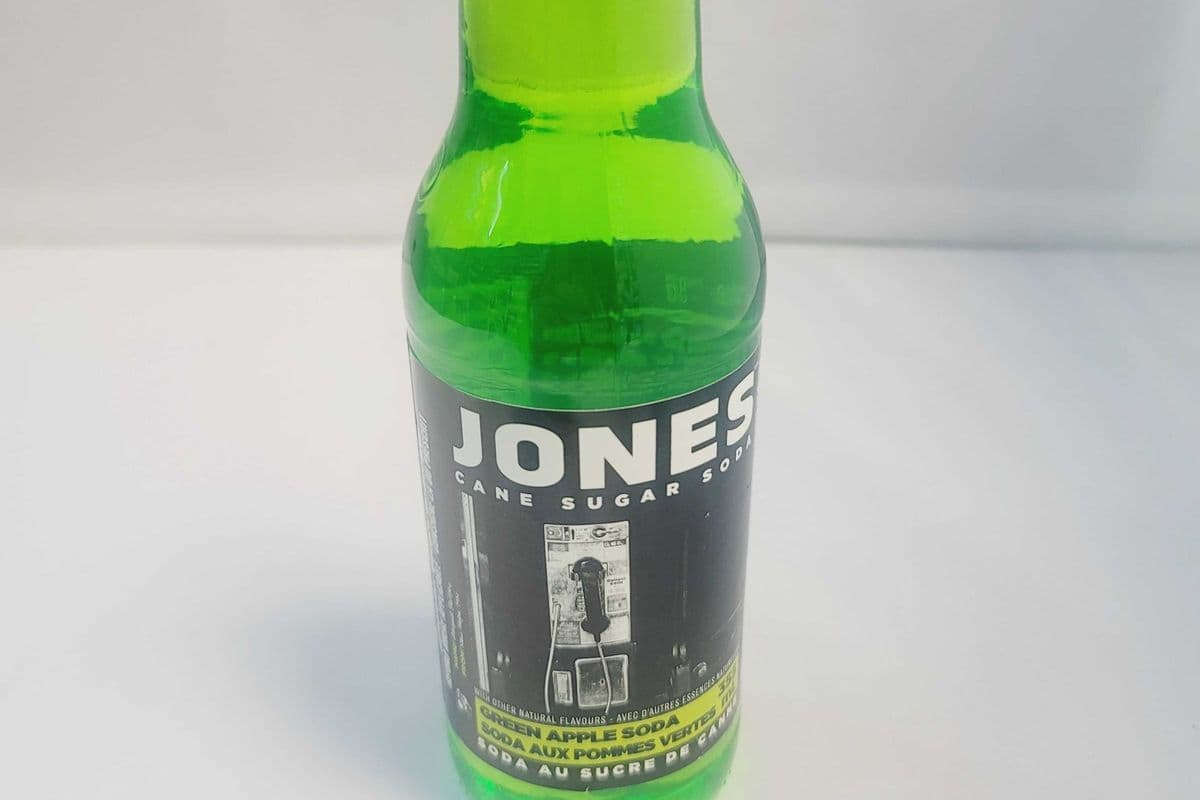 Jones Green Apple Cane Sugar Soda (355 ml)