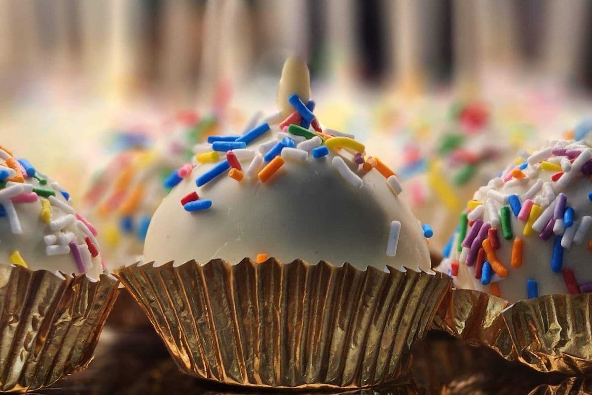 Birthday Cake Pops