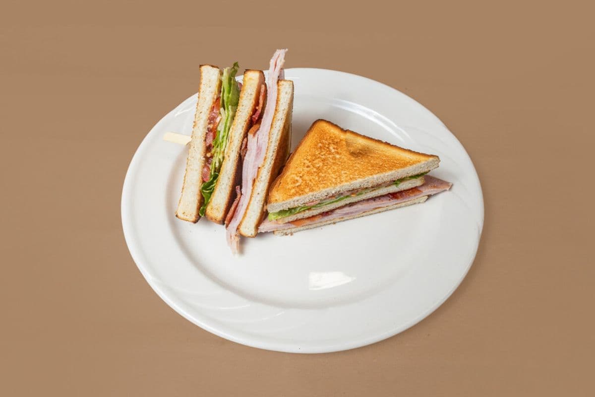 Classic Clubhouse Sandwich