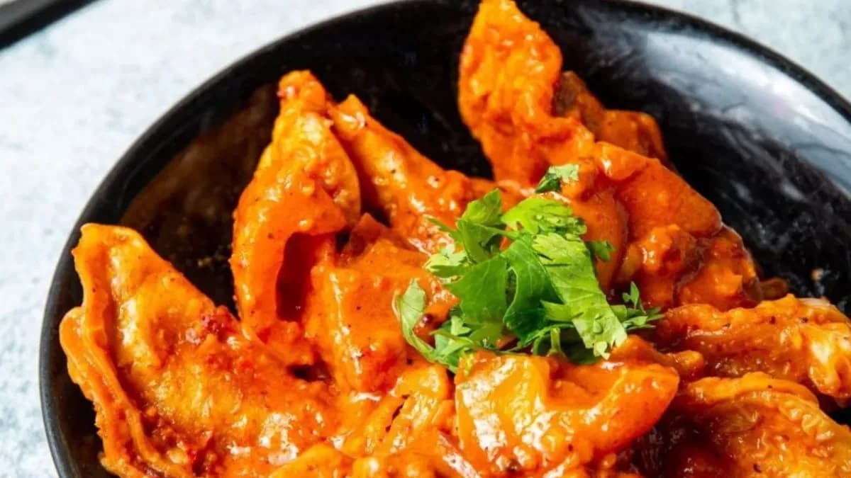 Momos (8pcs)