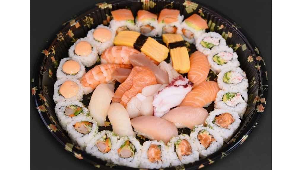 Sushi and Sashimi Platter