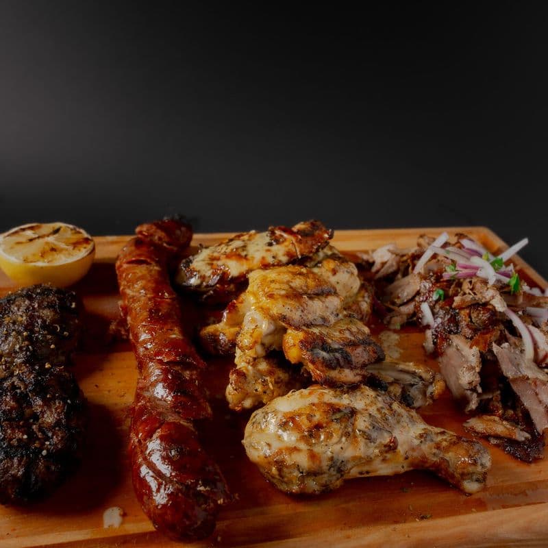 Greektown boards pour 2 / Greektown Boards for 2