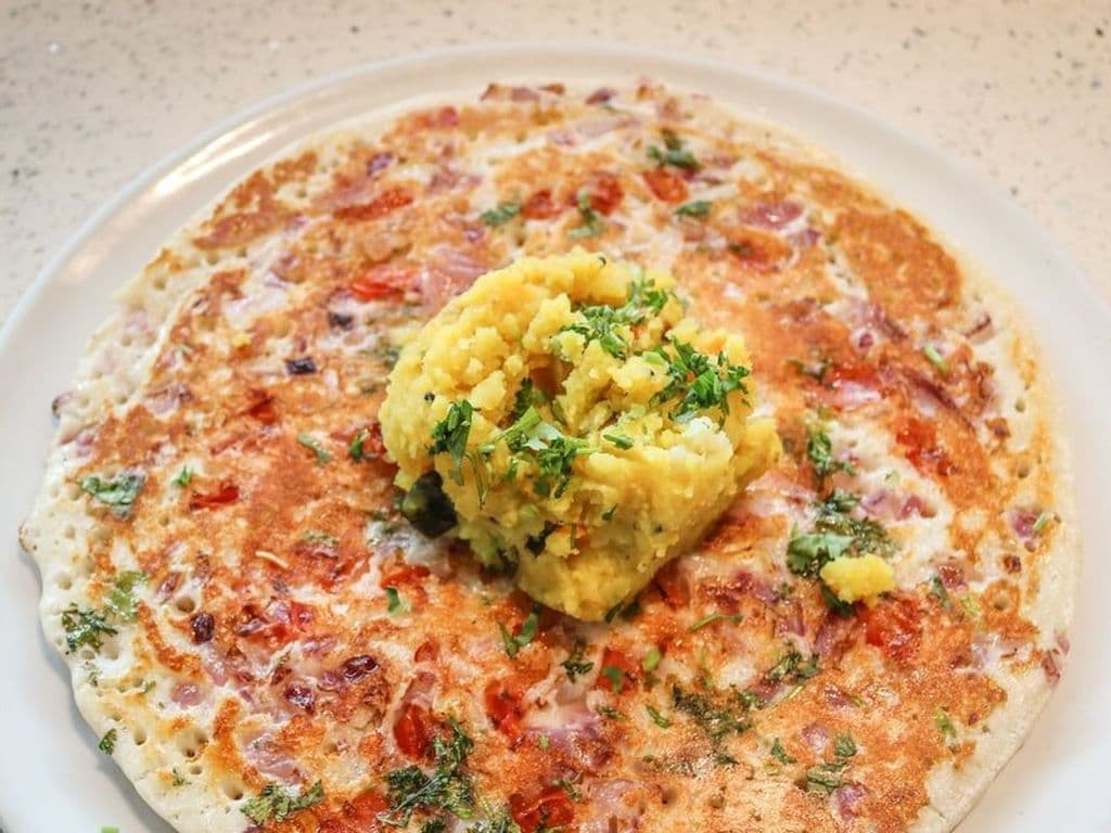 Tomato Uttapam