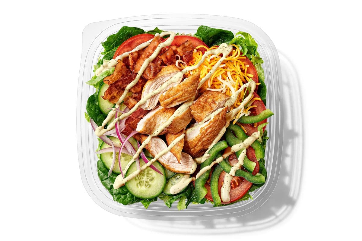 Salade Poulet, bacon et ranch au poivre / Chicken Bacon & Peppercorn Ranch Salad (410 Cals)
