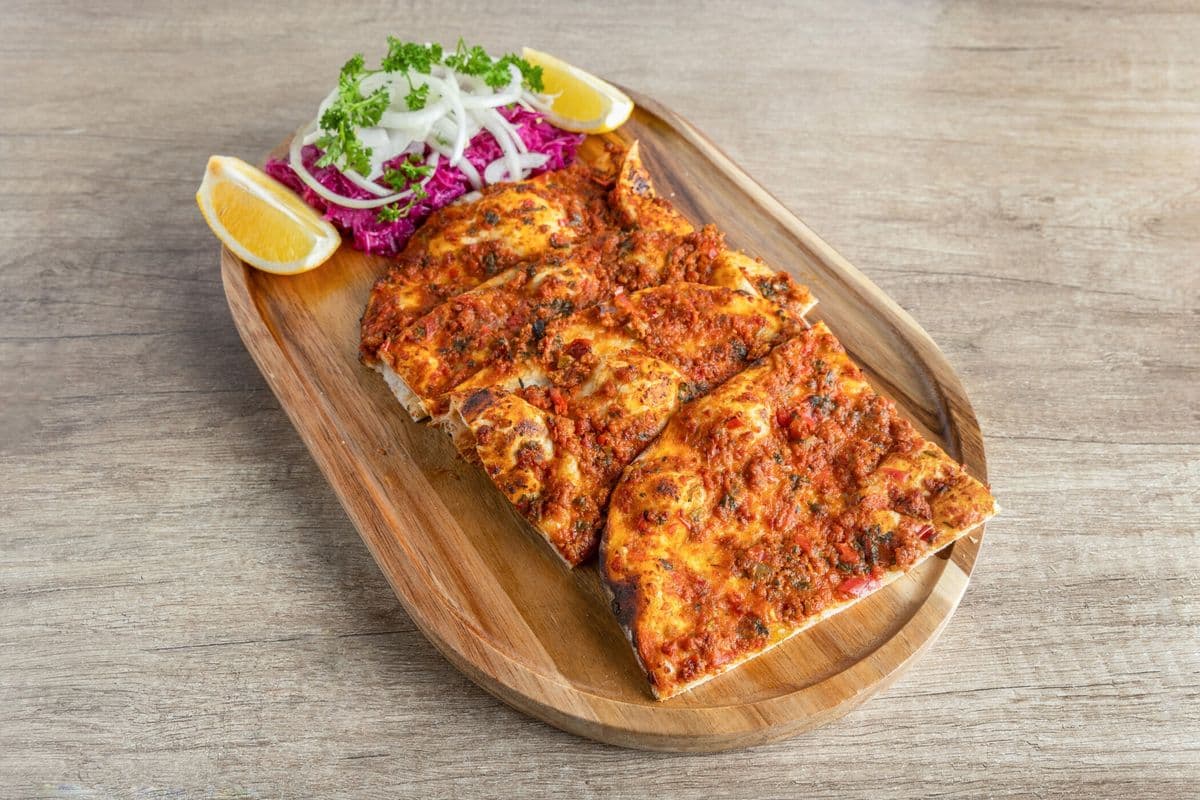 Lahmacun (2 pcs)