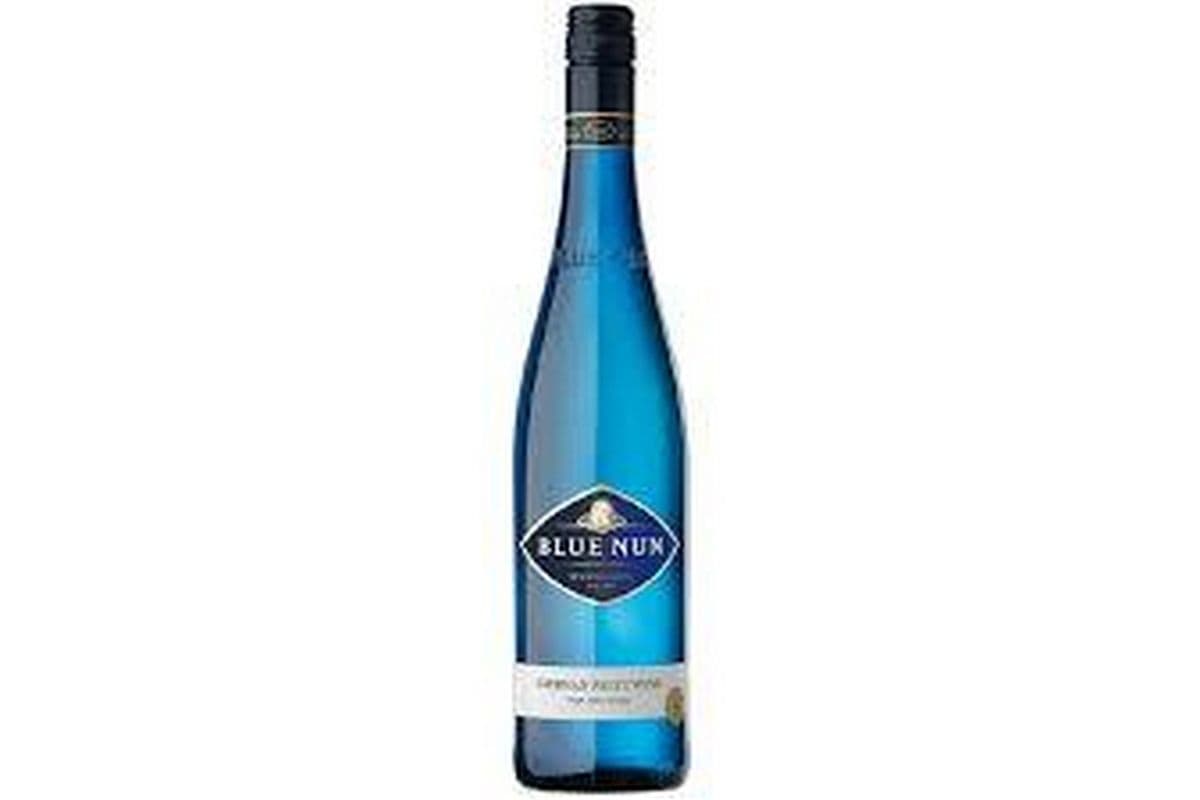 Blue Nun German White Wine (750 ml) (1 x 750ML)