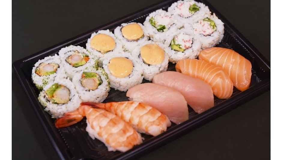 Maki and Sushi Combo