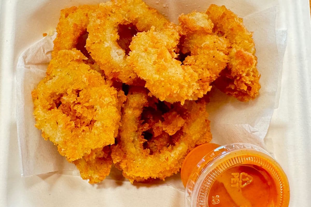 7. Deep Fried Calamari(8pcs)
