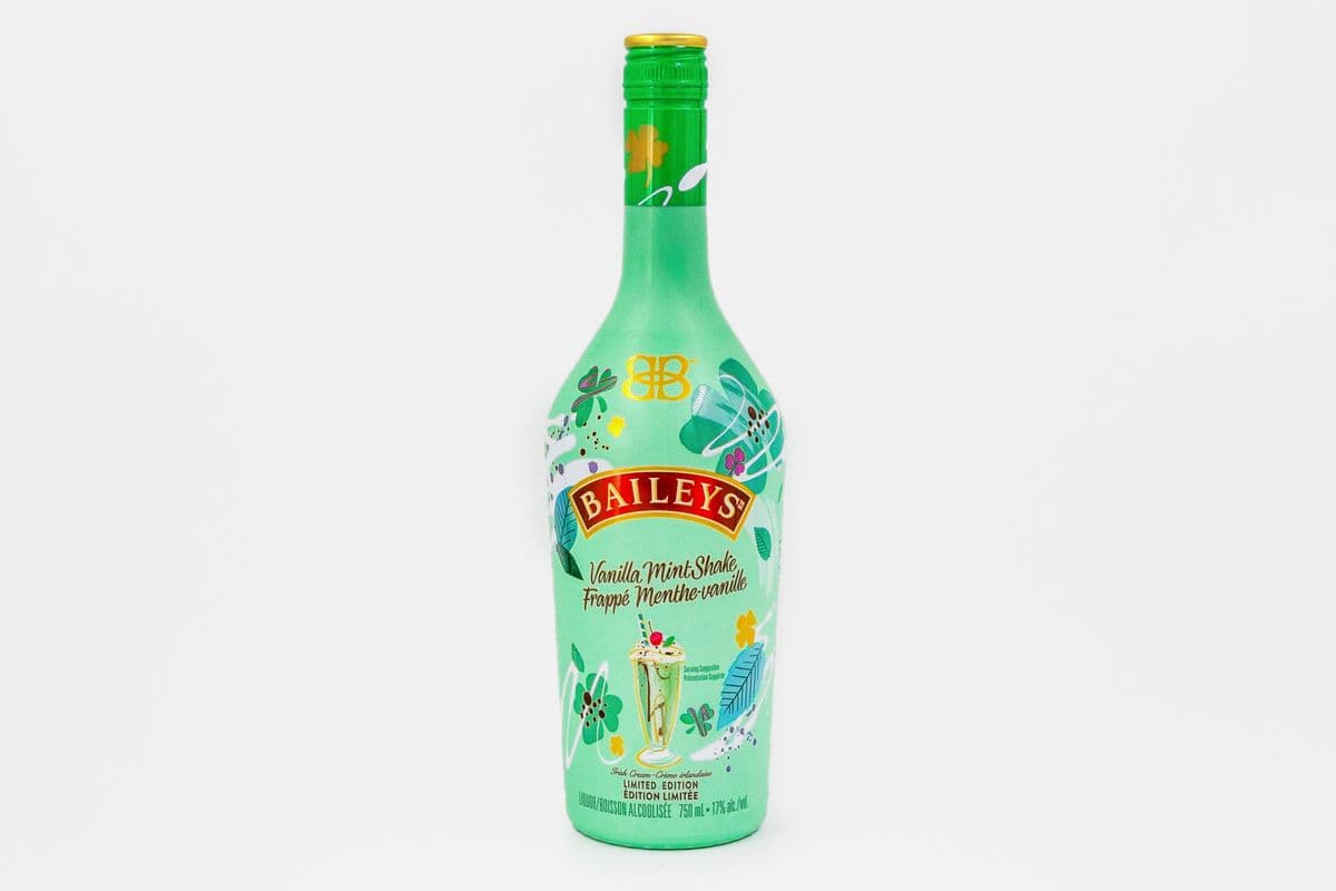 BAILEYS VANILLA MINT SHAKE 750ML (1 x 750ML)