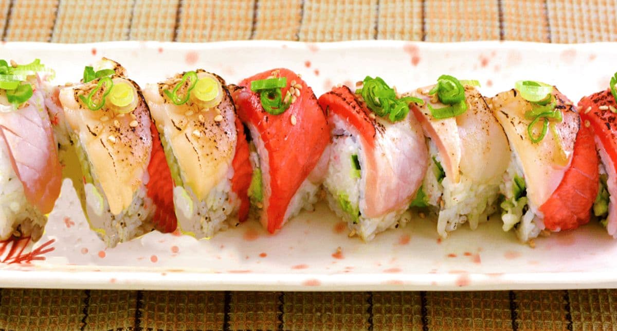 Seafood Aburi Roll