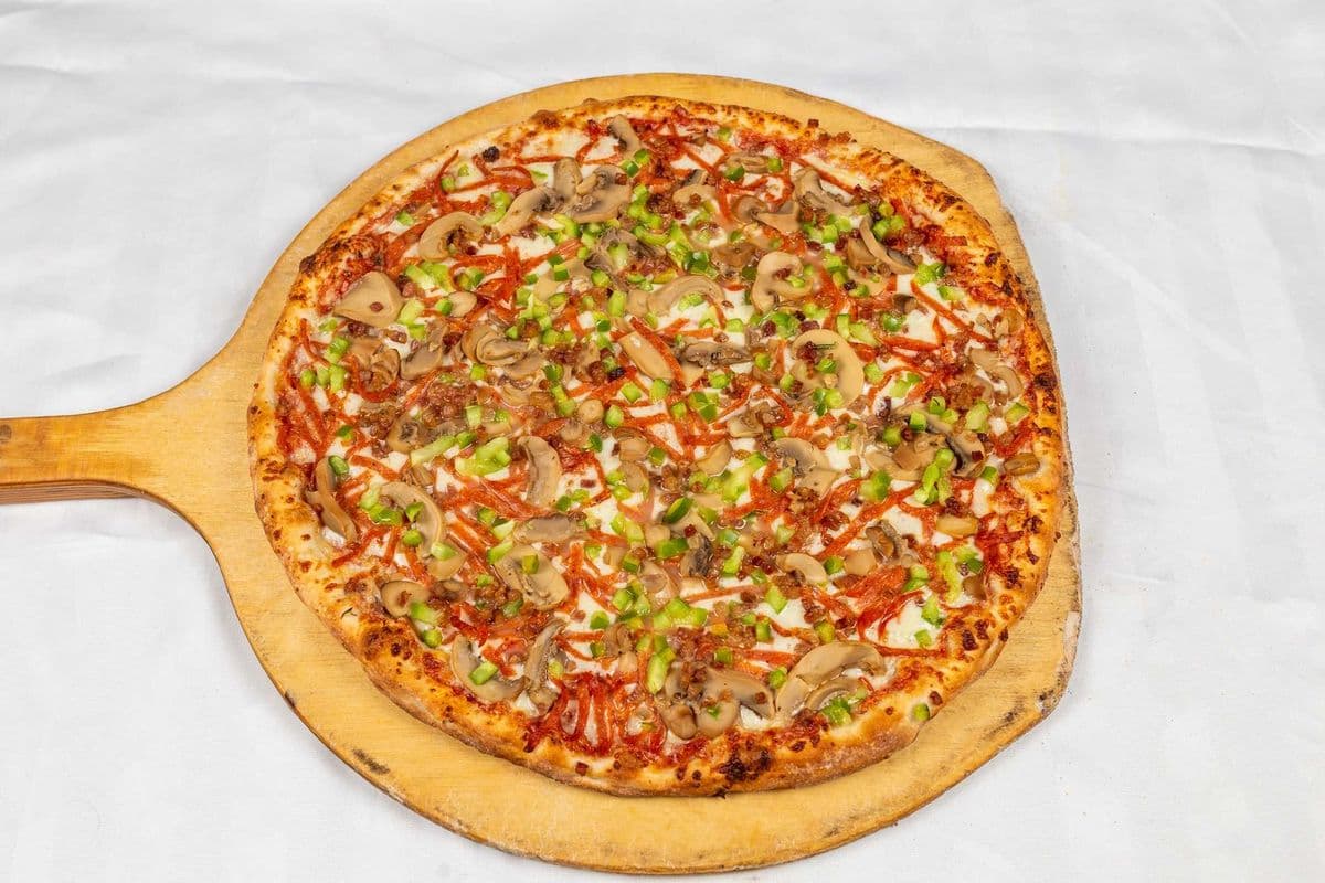 Large-Sized Super Specialty Pizza