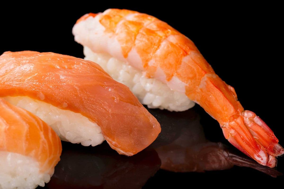 604 Ebi Nigiri (2pcs)