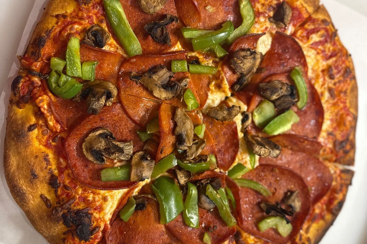 12" Montreal Pizza