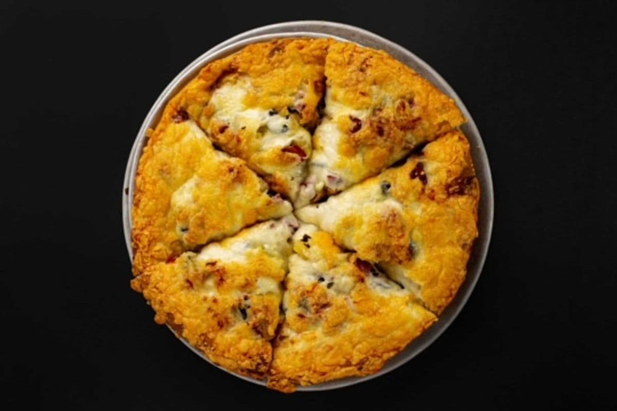 M (10") - E. Dam Good Pizza