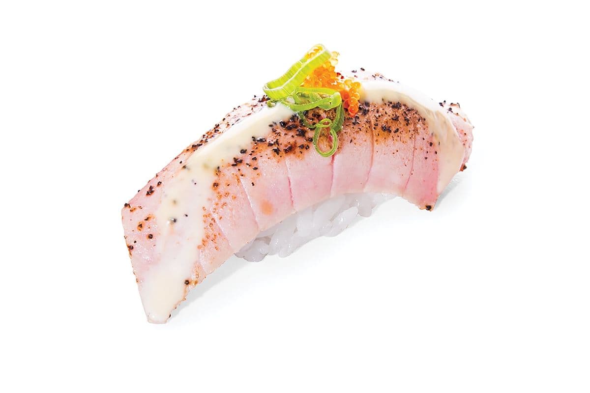 Nigiri Thon grillé mangue-chipotle / Seared Mango Chipotle Tuna Nigiri