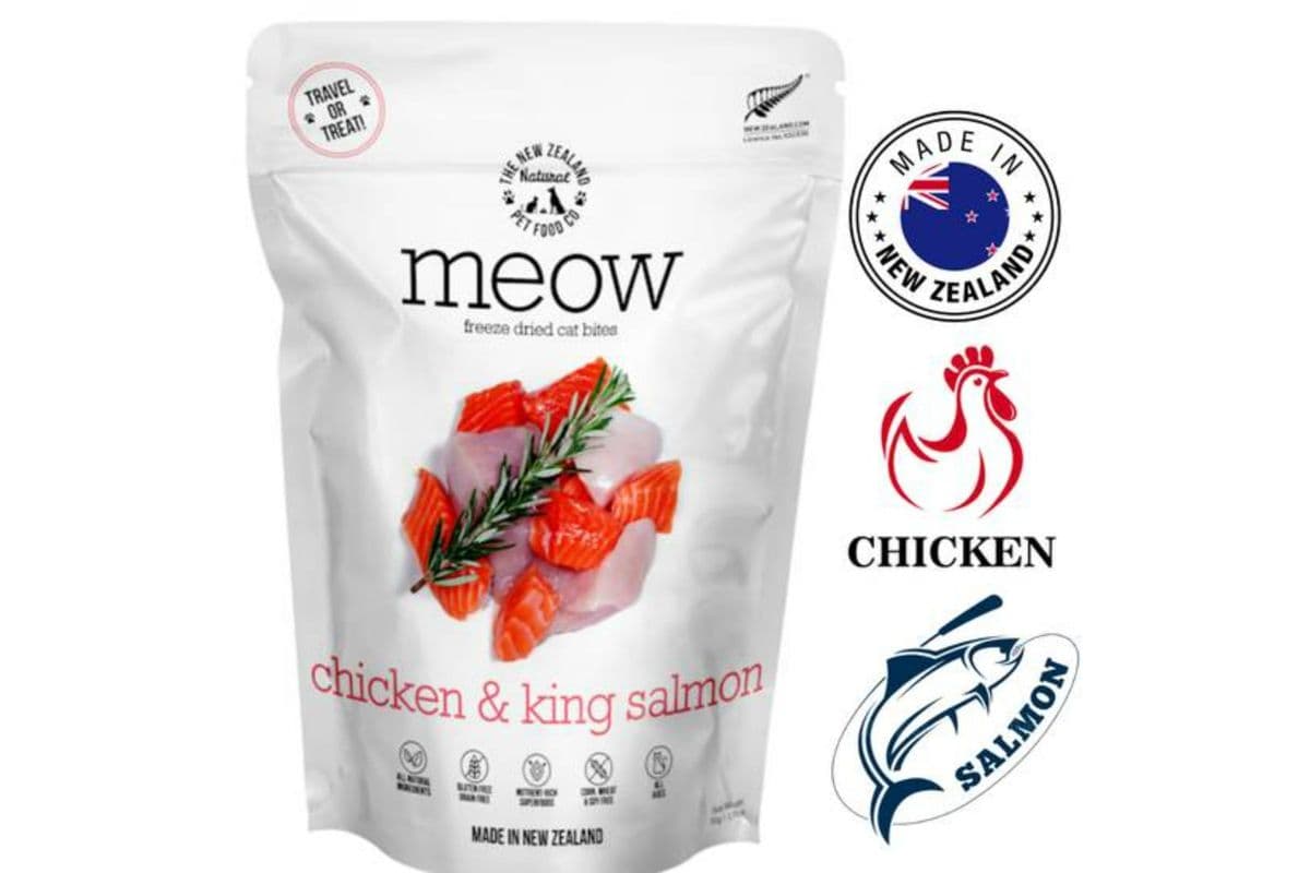 NZPF Meow Chicken and Salmon Freeze Dried Cat Treats (50 g)