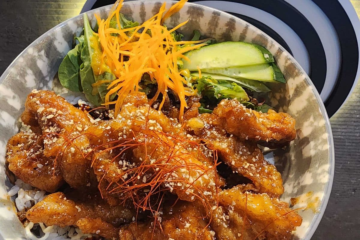 Soy garlic chicken rice bowl