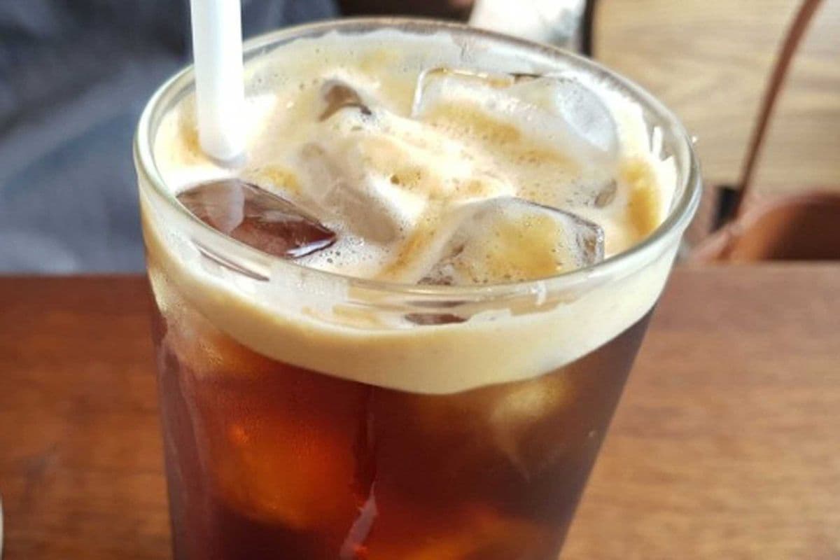 Ice Americano (16 oz)