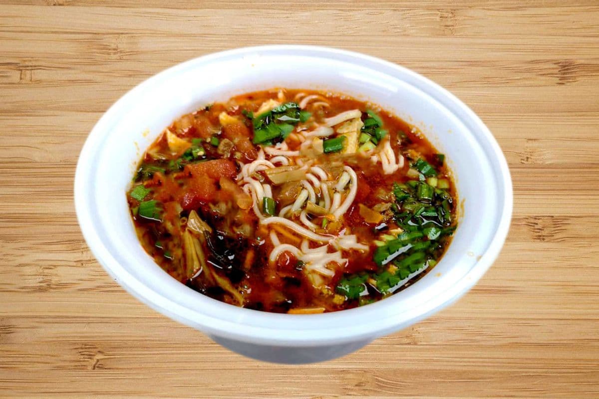 S1: MT. Qi Pork Noodle Soup – 岐山臊子面