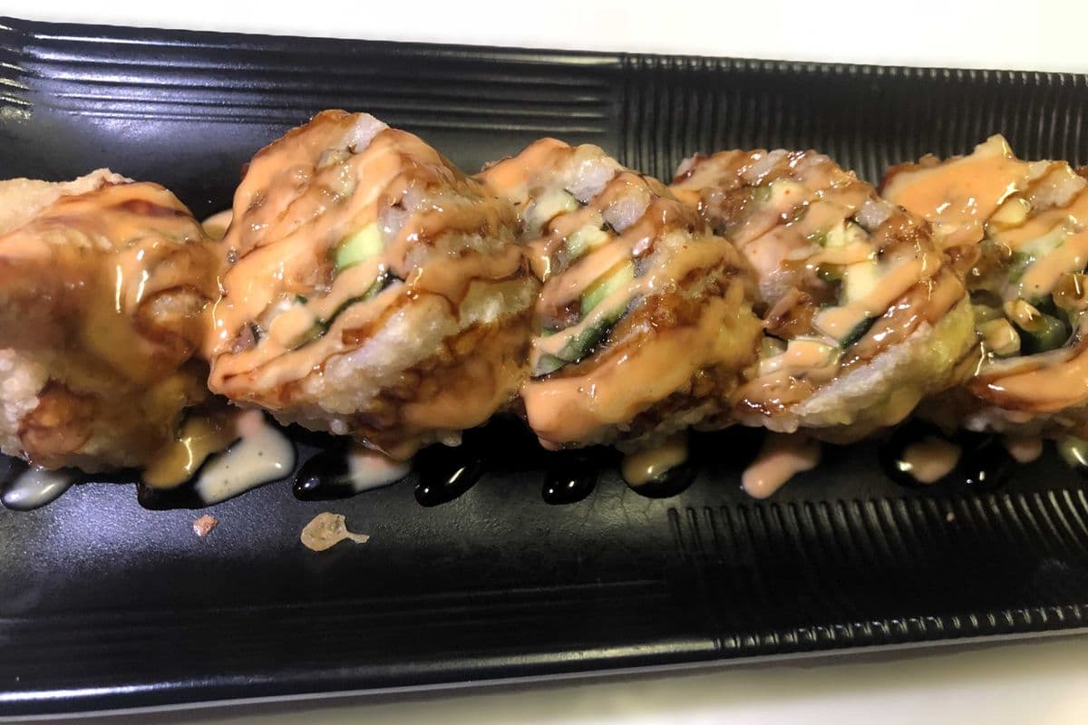 Golden Dynamite Roll