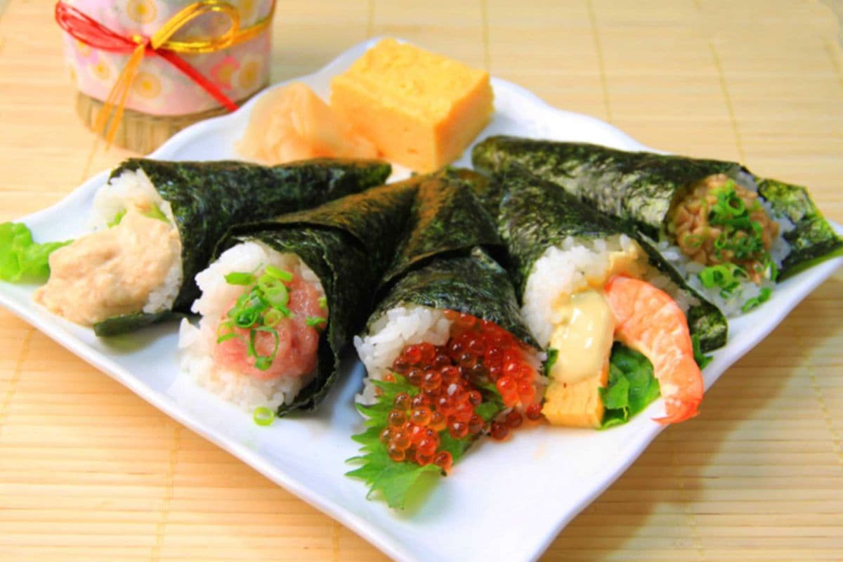 60. Breaded Shrimp Cucumber Hand Roll (1 ites)