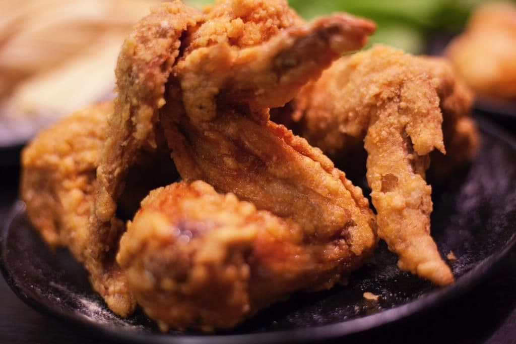 Crispy Chicken Wings (6 pc) 香港仔風沙雞翼(6隻)