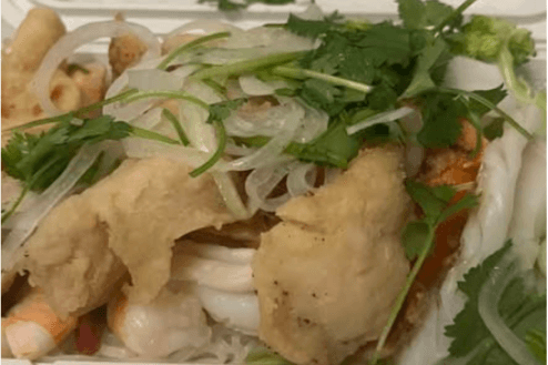 #18. Rice Noodle Soup with Prawns, Crab Meat, Squid, and Veggies