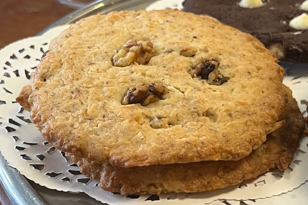 Coconut Walnut Cookie
