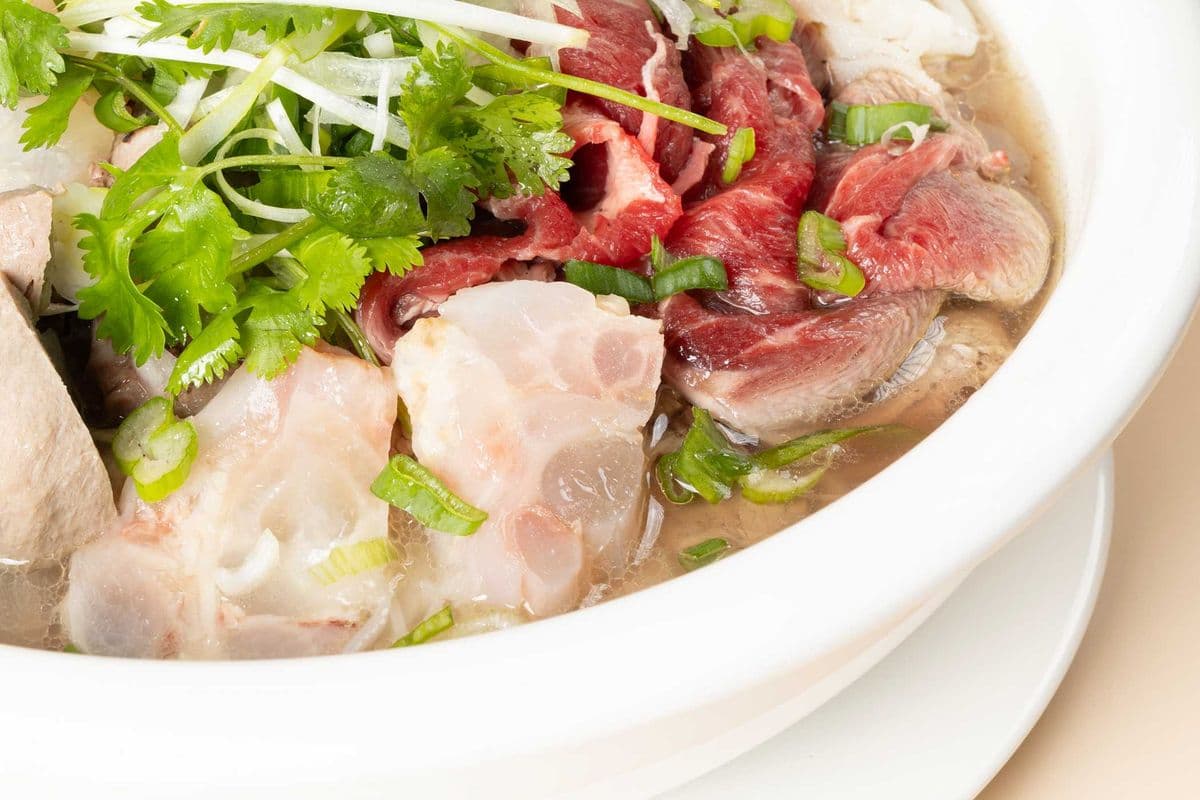 11. Special Beef Noodle / (Pho Dac Biet)