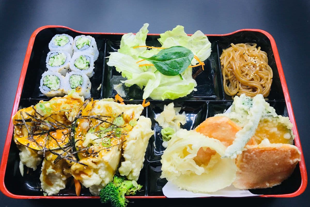 --Tofu Teriyaki and Vegetable Tempura Bento
