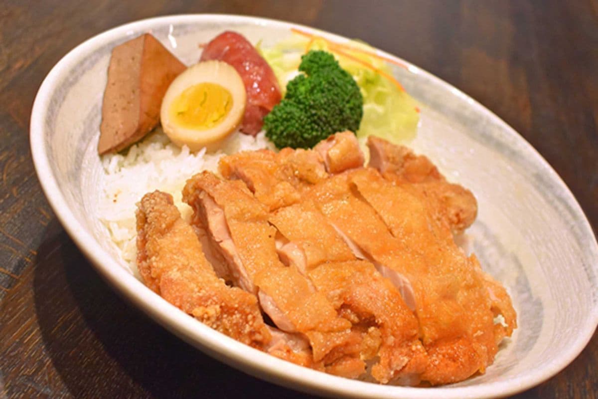 Chicken Cutlet Rice 炸雞排飯