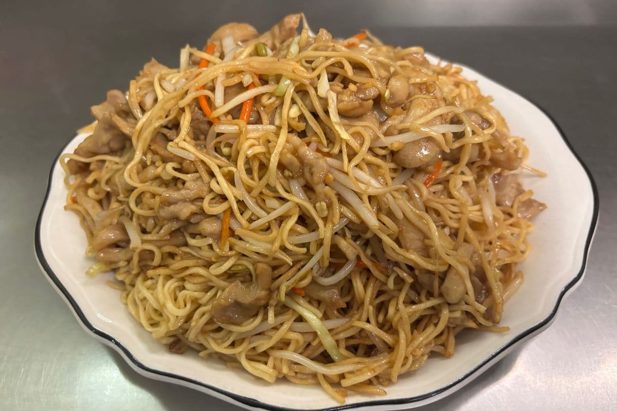 M1. Chicken, Beef, or Pork Chow Mein