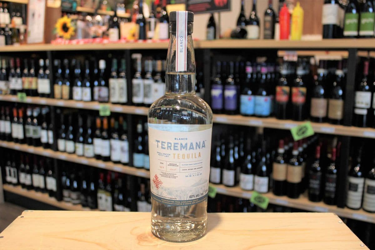 Teremana Tequila Blanco (1 x 750 ml)