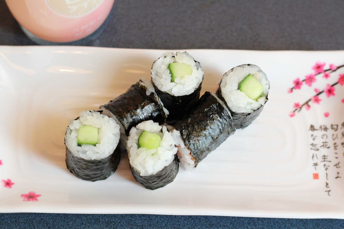 R1. Maki Roll (6 pcs)