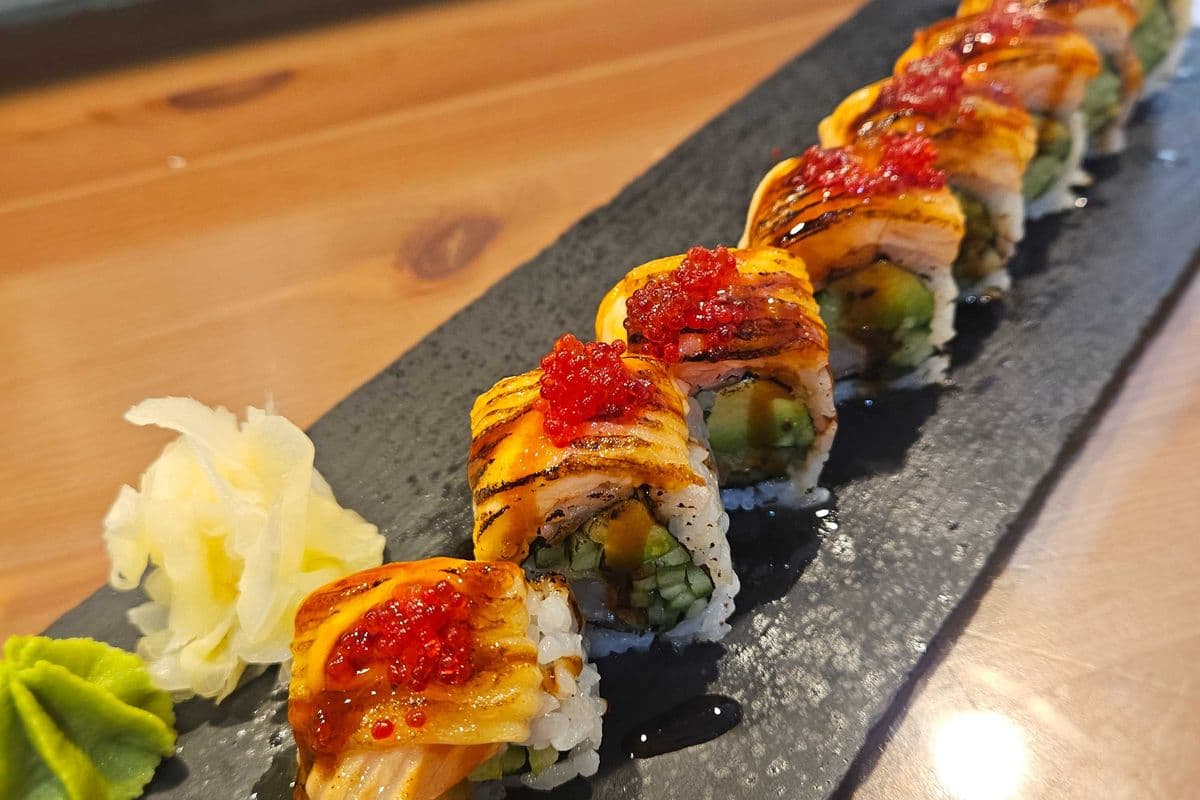 ABURI SALMON ROLL