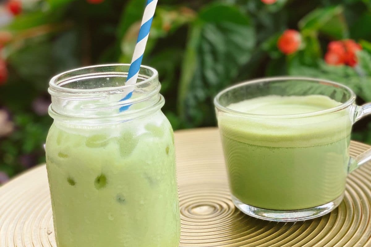 Iced Matcha Latte (16 oz)