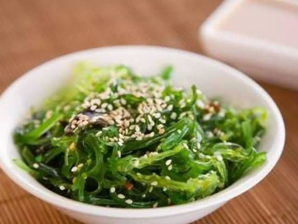 Wakame Seaweed Salad (와카 메海藻沙律)