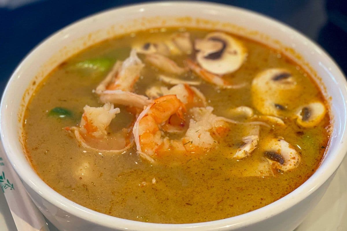 7L. Soupe tom yum crevettes / Shrimp Tom Yum Soup