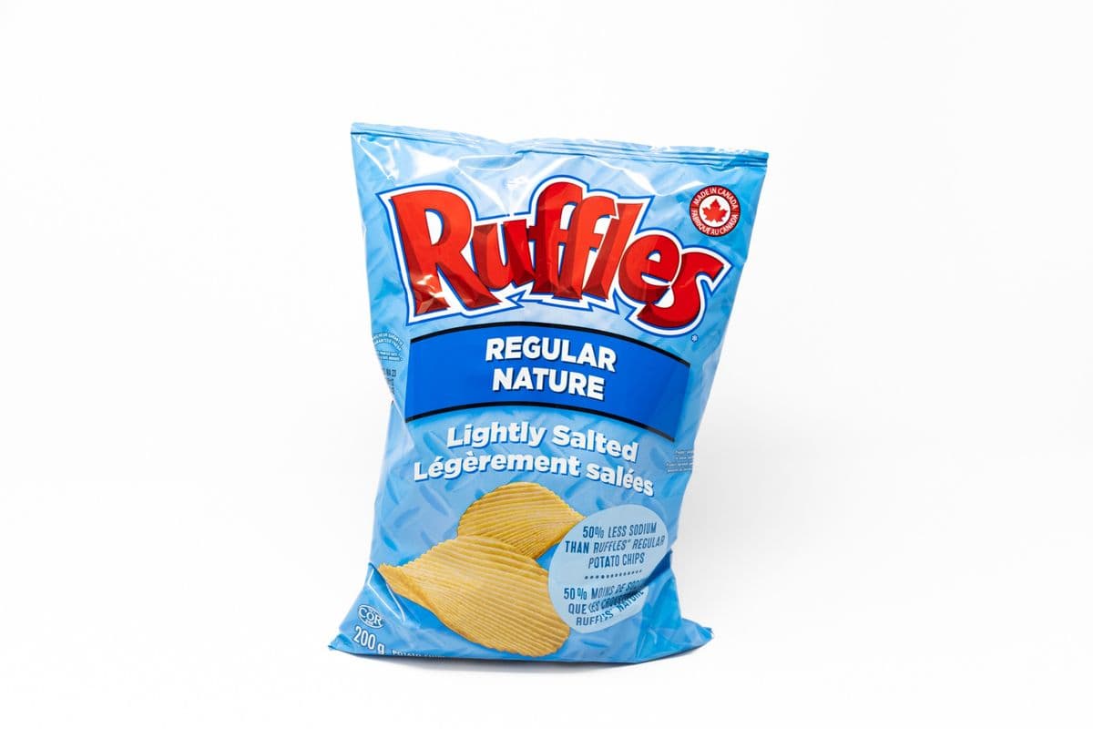 Ruffles Regular Lightly Salted 200g