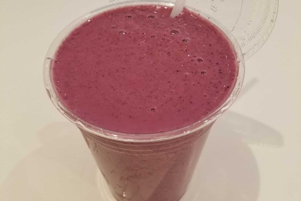 Berry Smoothie (16oz)