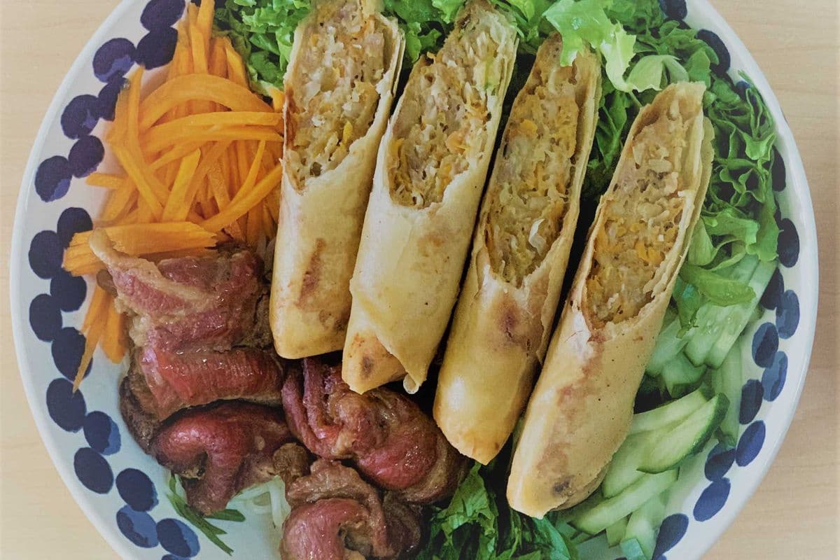 3.2 Fried Spring Rolls and Grilled Pork with Vermicelli