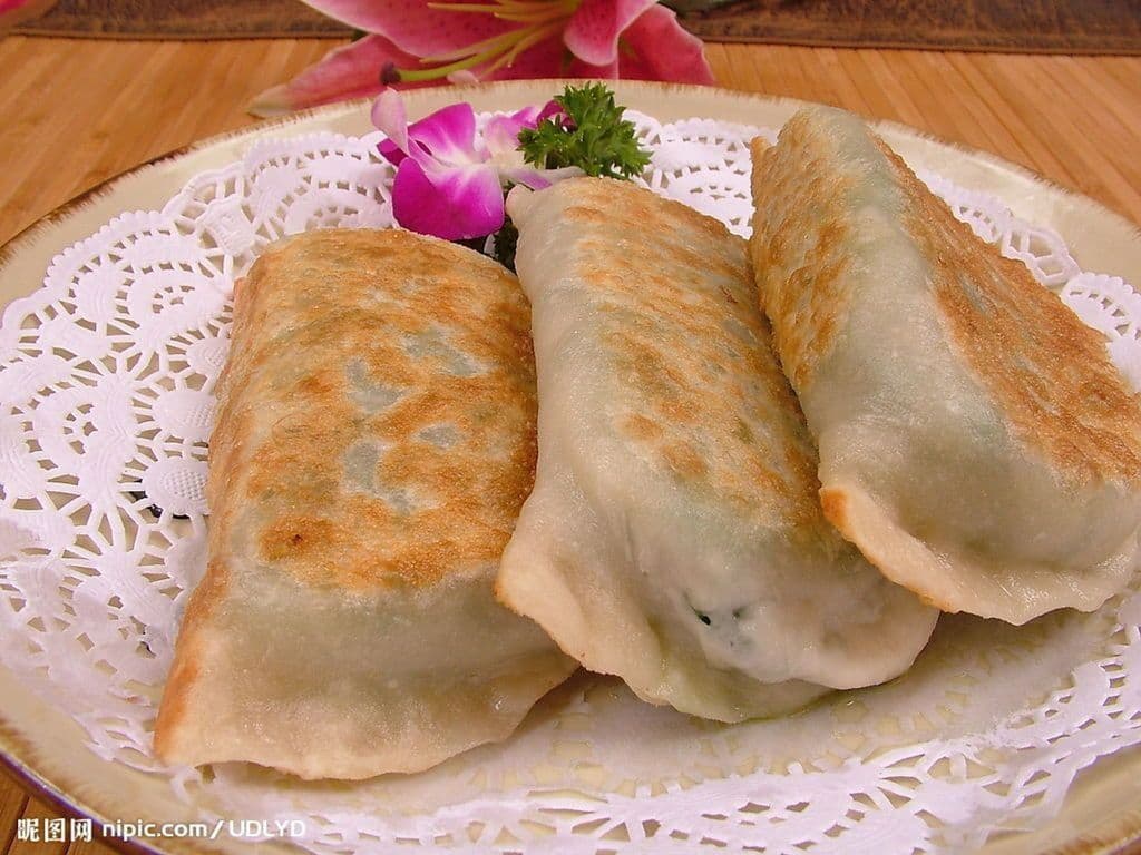 4.Pan Fried Chive Cakes(3pcs)韭菜盒子