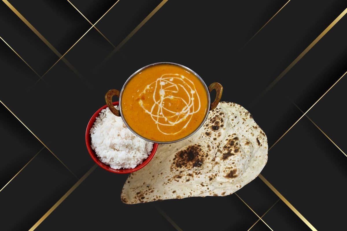 Shahi Paneer with Rice and One Naan
