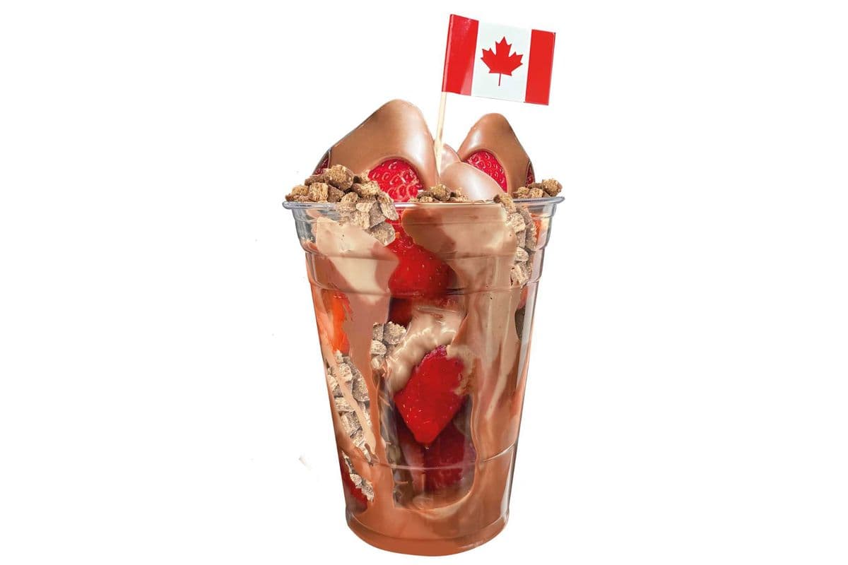 Ferrero Rocher strawberry cup