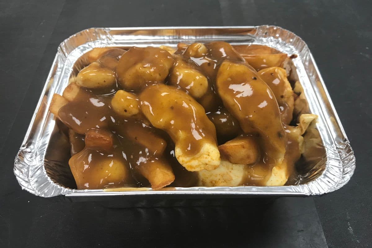 Petite poutine fromage poivrée / Peppery Cheese Poutine