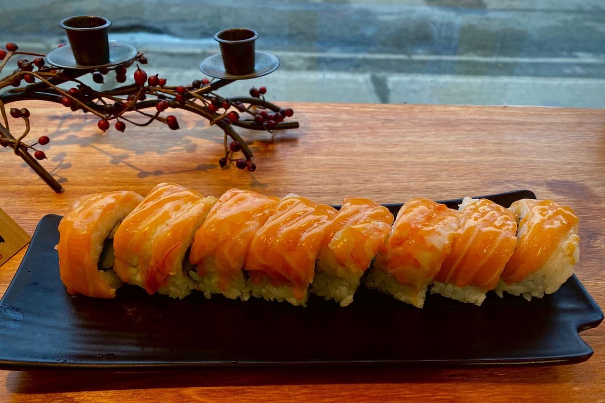 14. Sunshine Roll (8pcs)