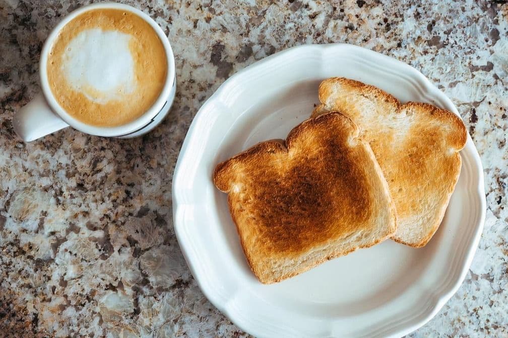Rôties et Café / Toast and Coffe