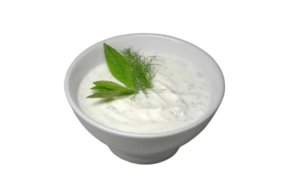 Shallot Yogurt (Maste Moosir)