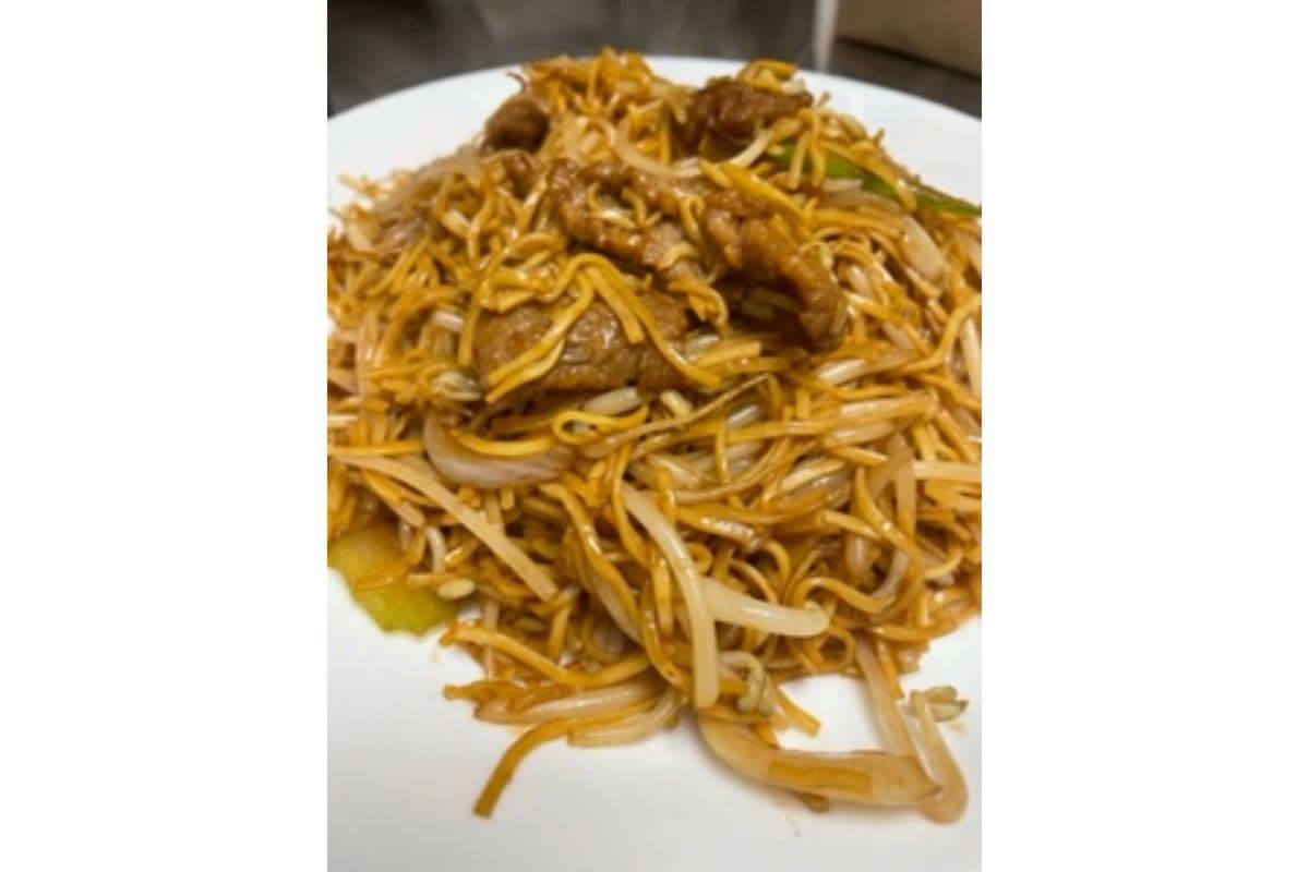 21. Beef Chow Mein